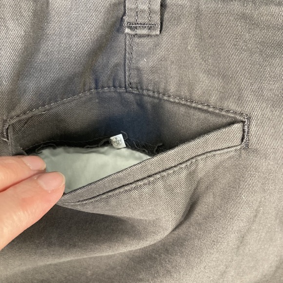 Wrangler Shorts Men's 42‎ Dark Gray Cargo Relaxed Fit Gorpcore Hiking Outdoors - Picture 12 of 16